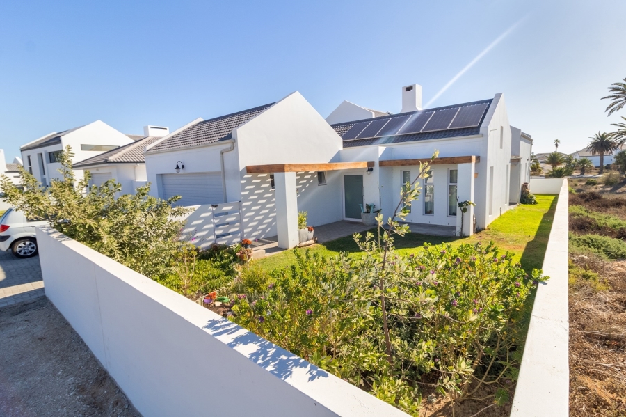 4 Bedroom Property for Sale in Shelley Point Western Cape